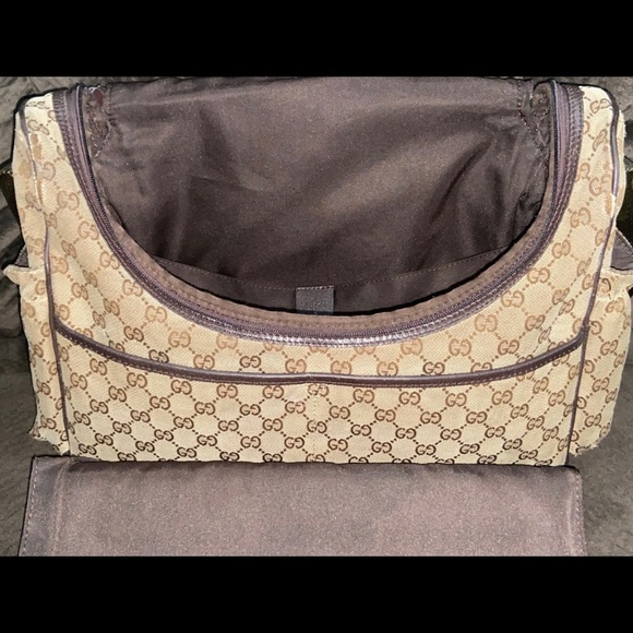 GUCCI DIAPER BAG USED - Picture 3 of 4